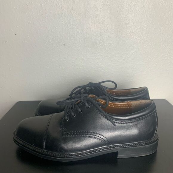 COPY - Dockers Leather Mens Black Dress Shoes size 8M - Picture 2 of 9